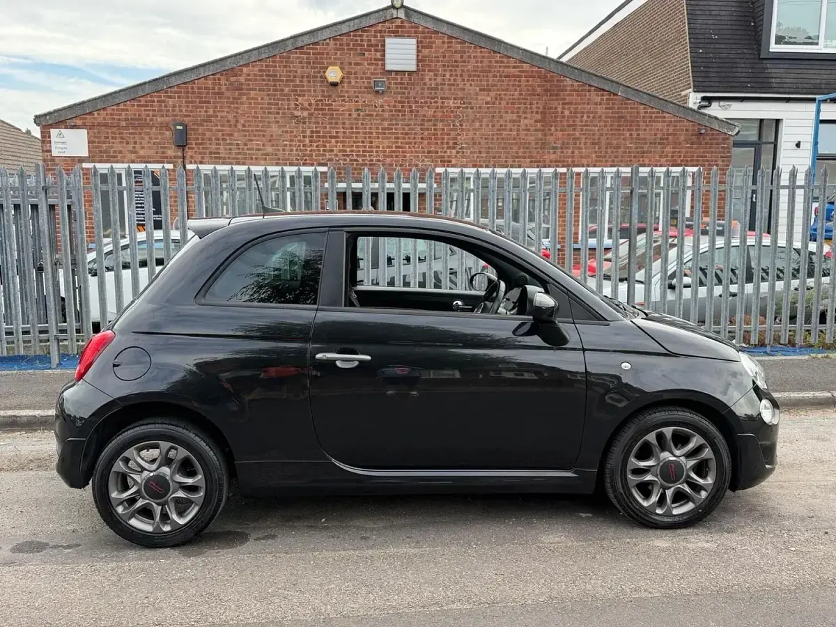 Used Fiat 500 S 69 HP (50 kW) 2019 Black Hatchback