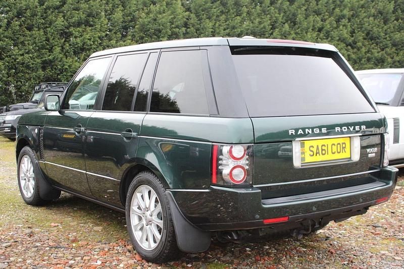 Used Land Rover Range Rover S 2011 Green SUV