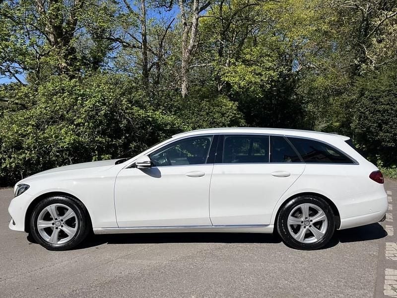 Used Mercedes E220 SE 2017 White Estate
