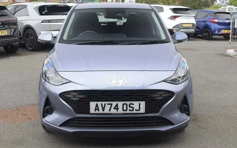 Used Hyundai i10 Premium 79 HP (58 kW) 2026 Hatchback