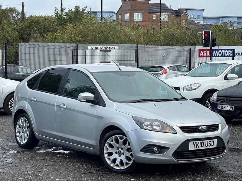 Silver Used 2010 Ford Focus Zetec Hatchback | £1,950 (Fair price) - Image 1/4