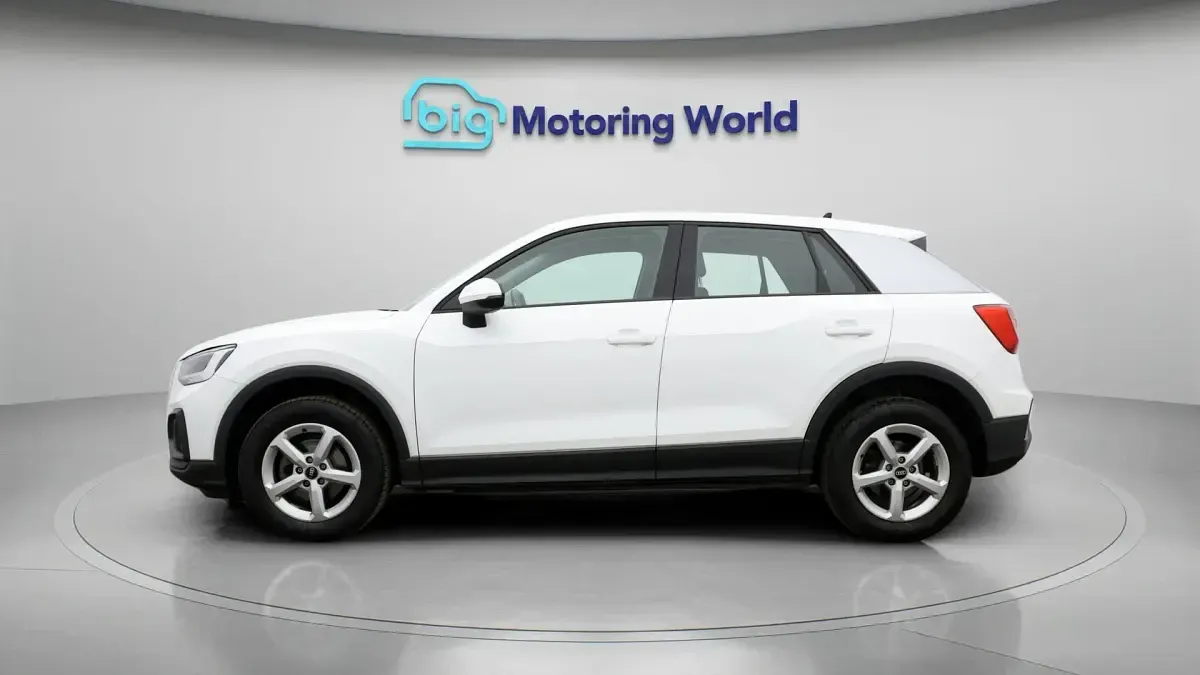 Used Audi Q2 109 HP (80 kW) 2021 White SUV