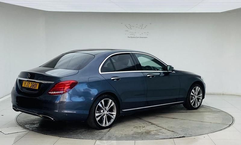 Begagnad Mercedes C350e 2016 Grå Sedan