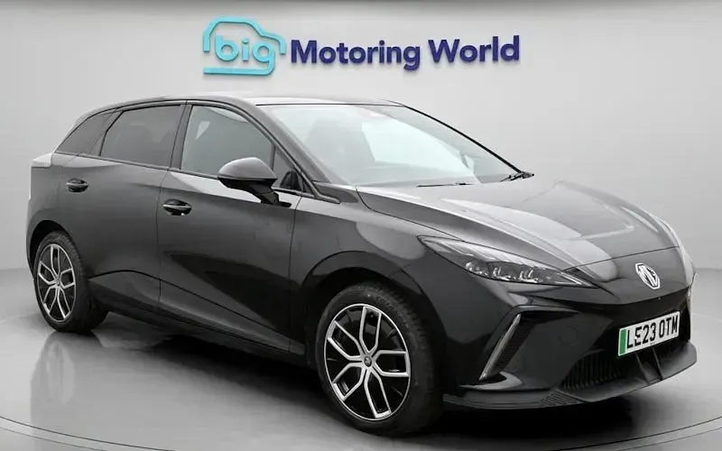 Usado MG MG4 EV Trophy 150 kW (204 HP) 2025 Citadino