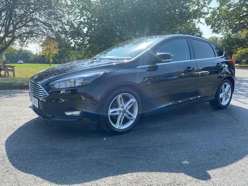 Black Used 2017 Ford Focus Zetec Hatchback | £5,995 (A bit pricey) - Image 1/4