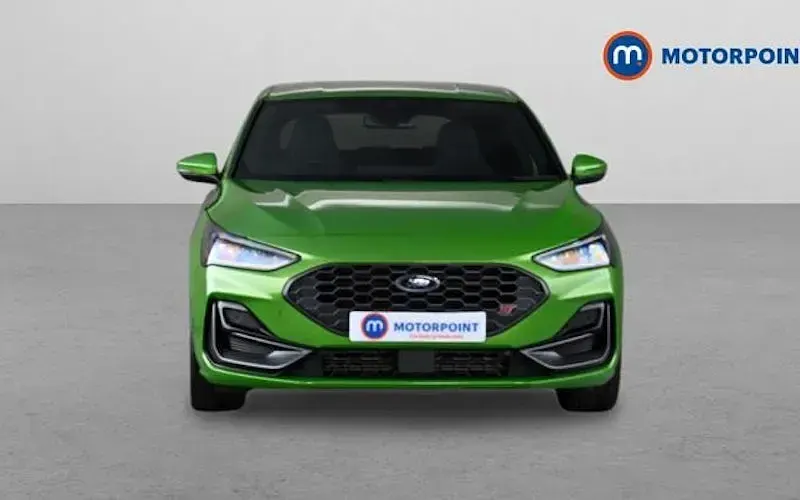 Used Ford Focus ST 280 HP (205 kW) 2023 Green Hatchback