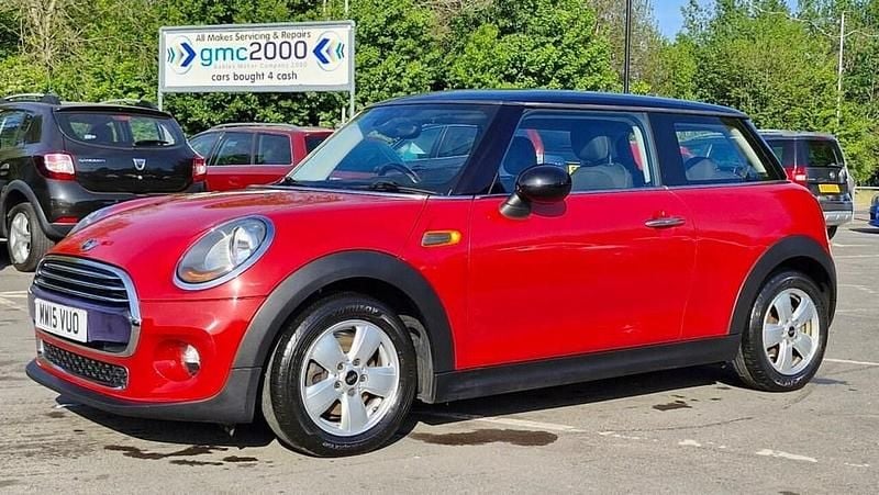 Red Used 2015 Mini Cooper Hatch Hatchback | £7,295 (Super price) - Image 1/4