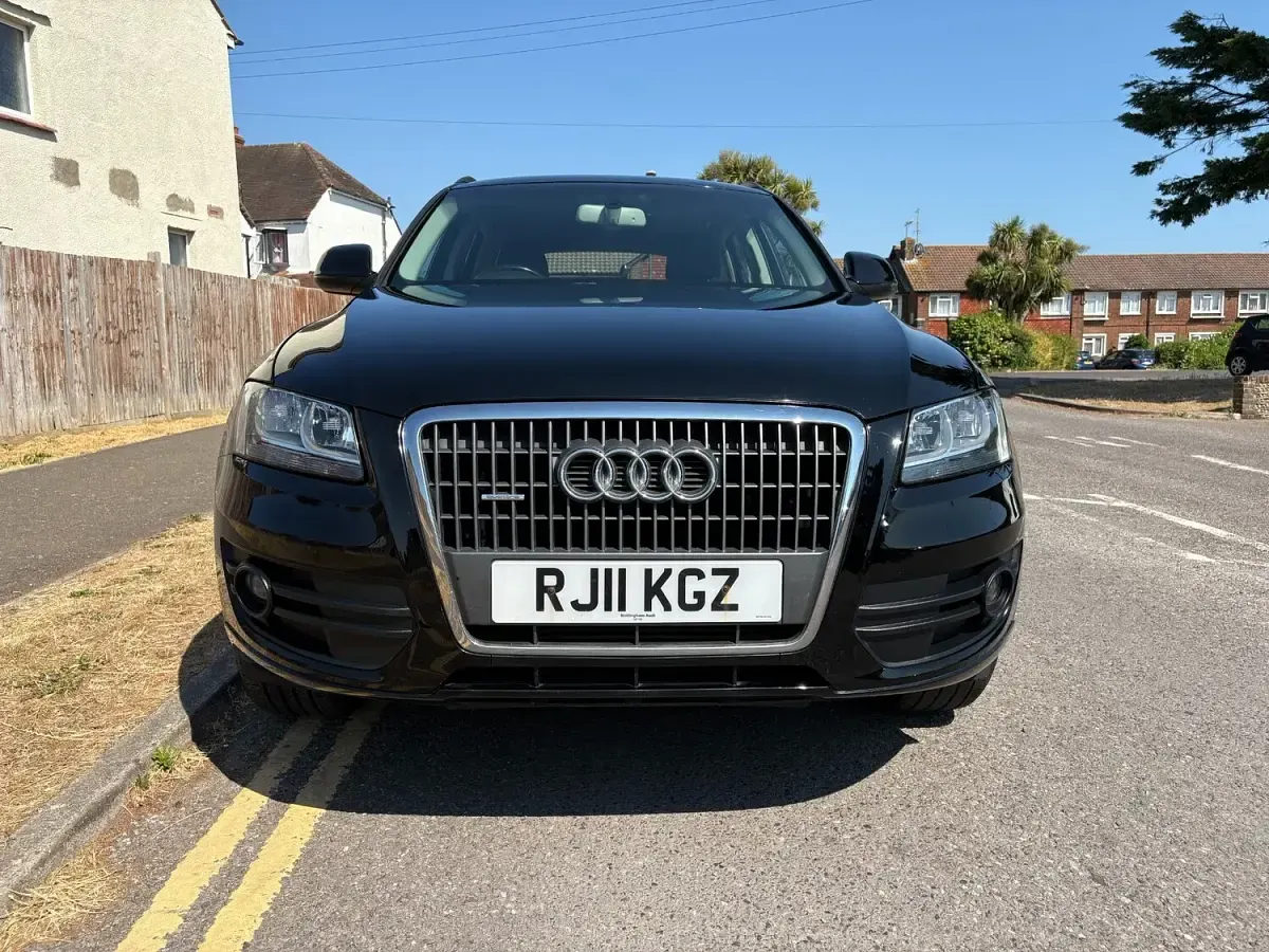 Used Audi Q5 2011 Black SUV