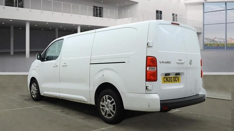 Used Vauxhall Vivaro Sportive 100 HP (73 kW) 2020 White MPV