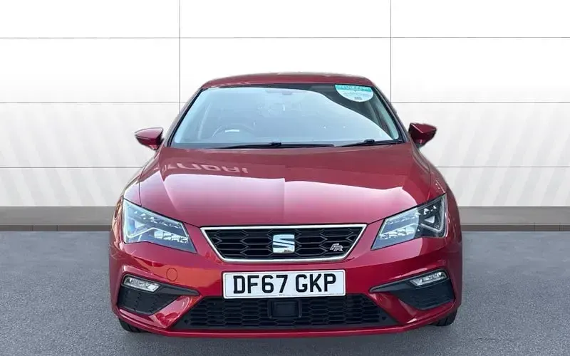 Used Seat Leon FR 125 HP (91 kW) 2018 Red Hatchback