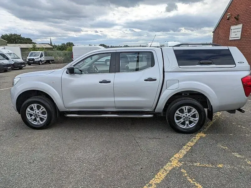 Used Nissan Navara Acenta 2021 Silver Pickup