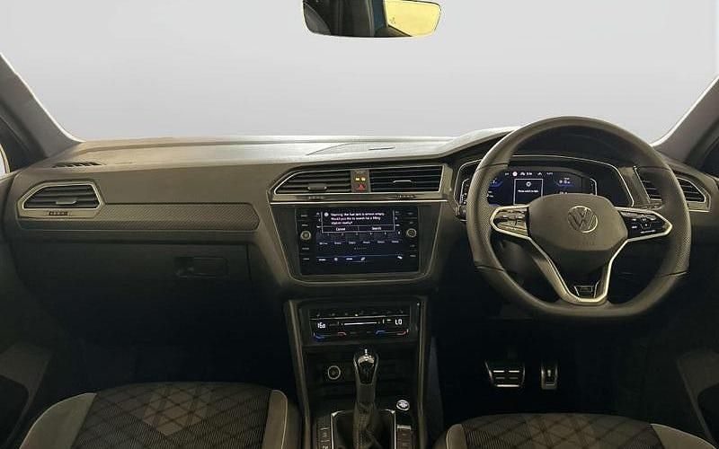 Used VW Tiguan R-line 150 HP (110 kW) 2023 SUV