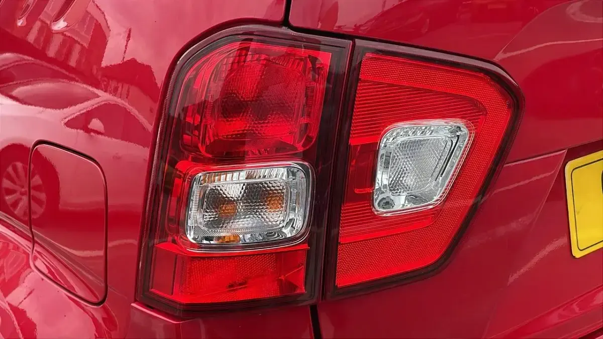 Used Suzuki Ignis SZ3 89 HP (65 kW) 2018 Red SUV