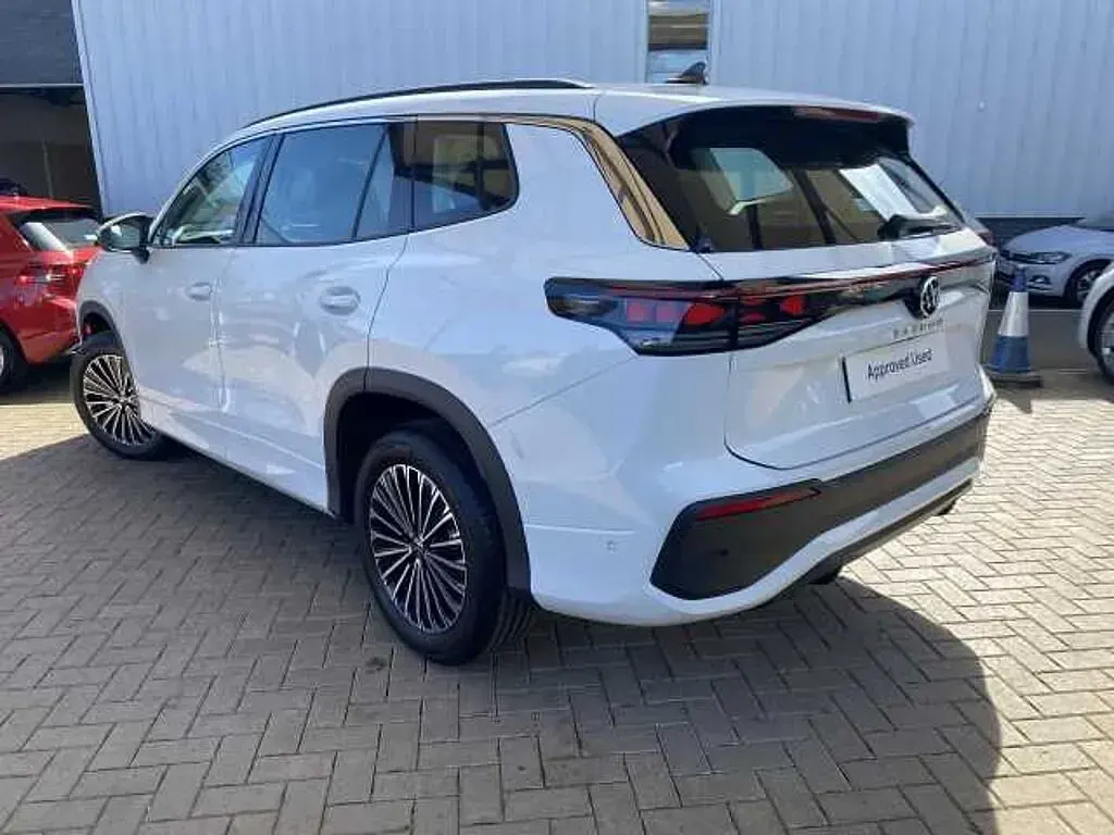 Used VW Tayron Life 193 HP (141 kW) 2026 White SUV