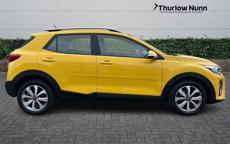 Used Kia Stonic 101 HP (74 kW) 2023 Zest yellow SUV