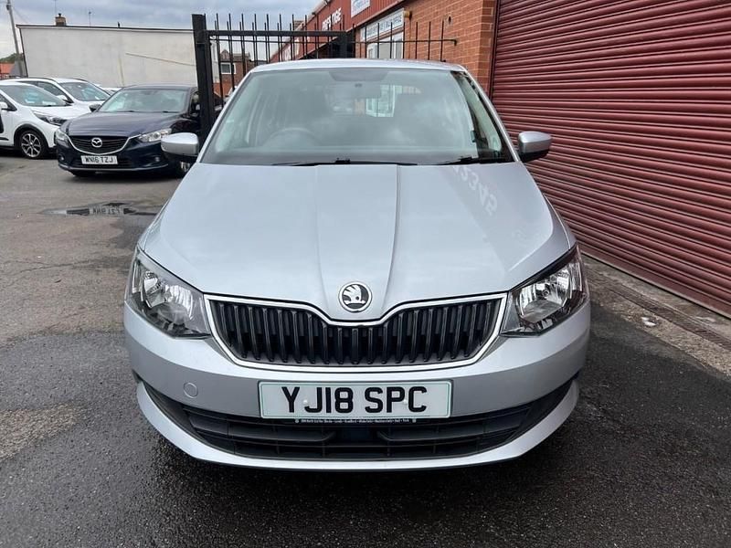 Used Skoda Fabia SE 95 HP (69 kW) 2018 Silver Hatchback