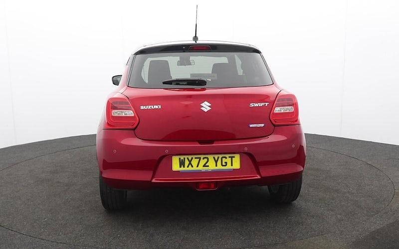 Używany Suzuki Swift SZ5 83 KM (61 kW) 2023 Czerwony Hatchback