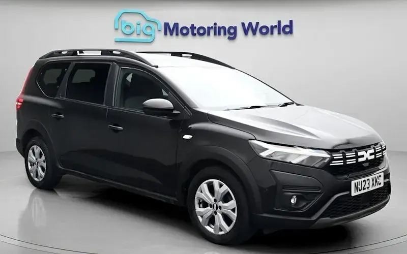 Used Dacia Jogger Extreme 110 HP (80 kW) 2023 MPV