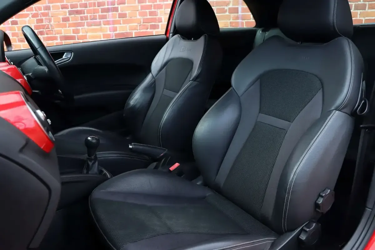 Usado Audi A1 S-Line 2013 Rojo Utilitario