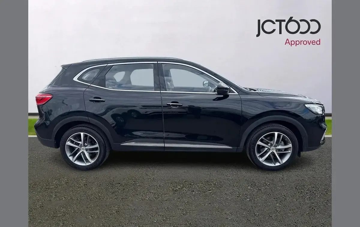 Used MG HS Excite 162 HP (119 kW) 2023 Black SUV