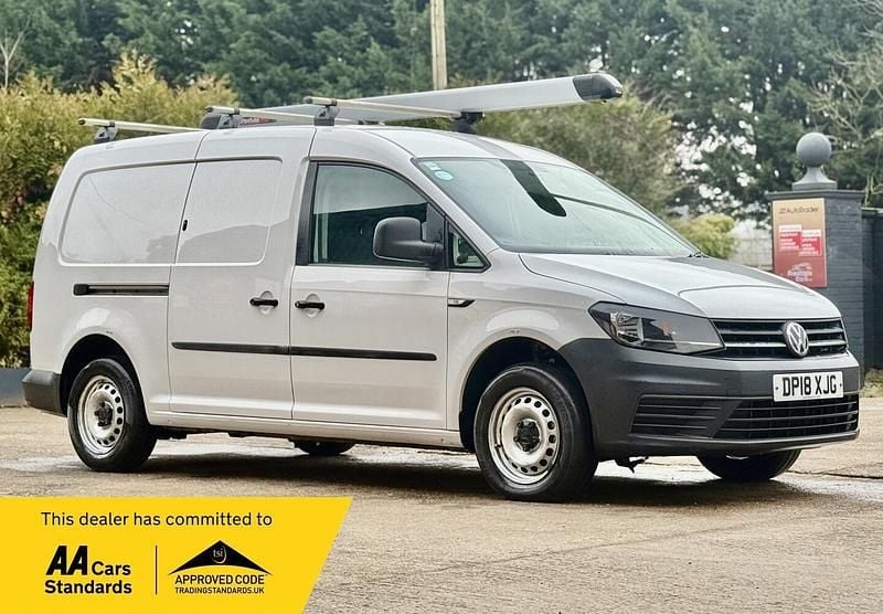 Used VW Caddy Maxi Startline 102 HP (75 kW) 2018 White MPV