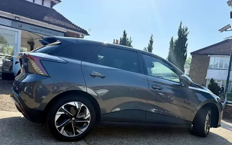Used MG MG4 EV Trophy 150 kW (204 HP) 2025 Hatchback