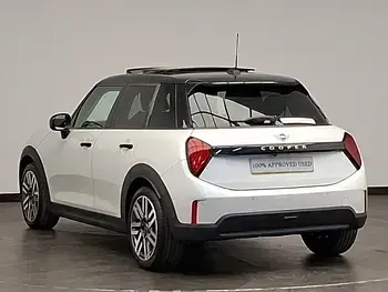 Used Mini Cooper Classic 114 kW (156 HP) 2026 White Hatchback