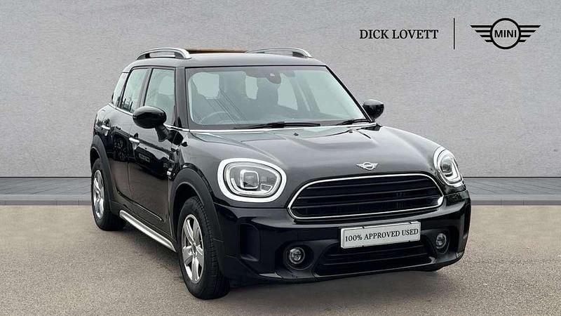Black Used 2021 Mini Cooper Countryman Classic SUV | £18,495 (Good price) - Image 1/4