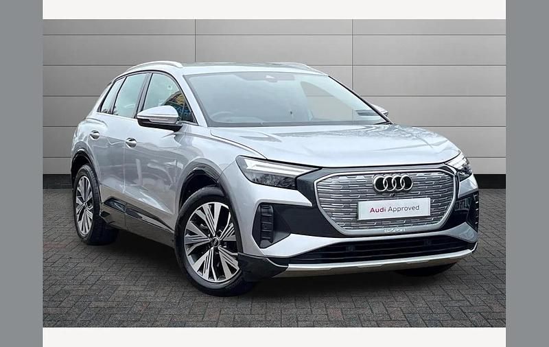 Used Audi Q4 e-tron Sport 219 kW (299 HP) 2022 Silver SUV