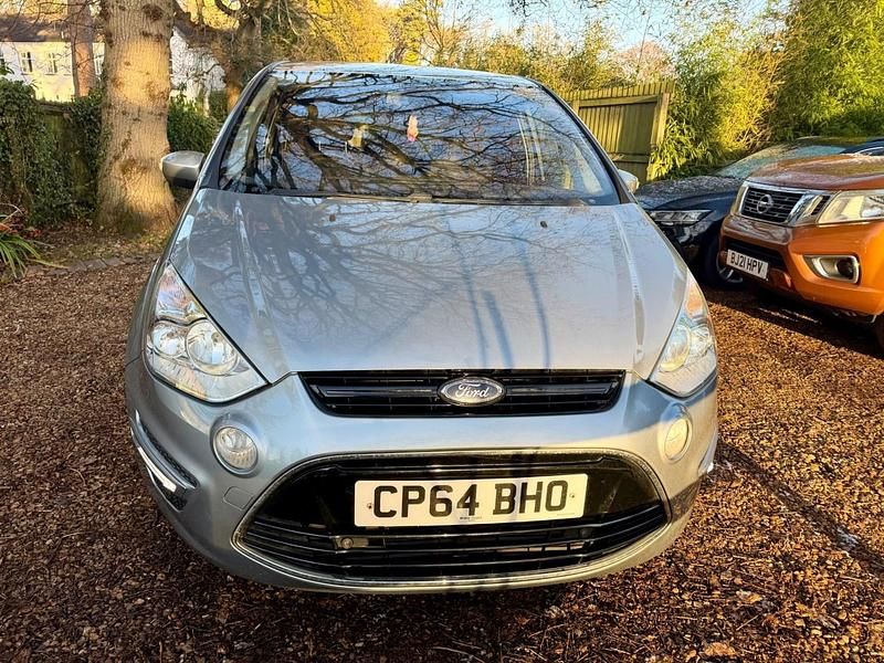 Used Ford S-MAX Titanium 115 HP (84 kW) 2014 Silver MPV