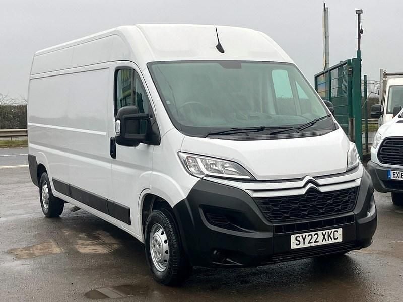 White Used 2022 Citroën Relay Van | £10,995 (Good price) - Image 1/4
