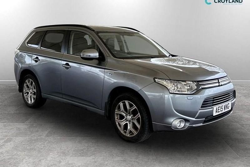 Used Mitsubishi Outlander P-HEV 2015 Estate
