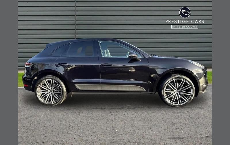 Used Porsche Macan S 348 HP (255 kW) 2020 Black SUV