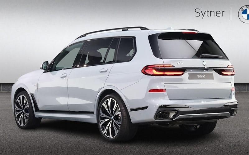 New BMW X7 M Sport 381 HP (280 kW) 2026 SUV