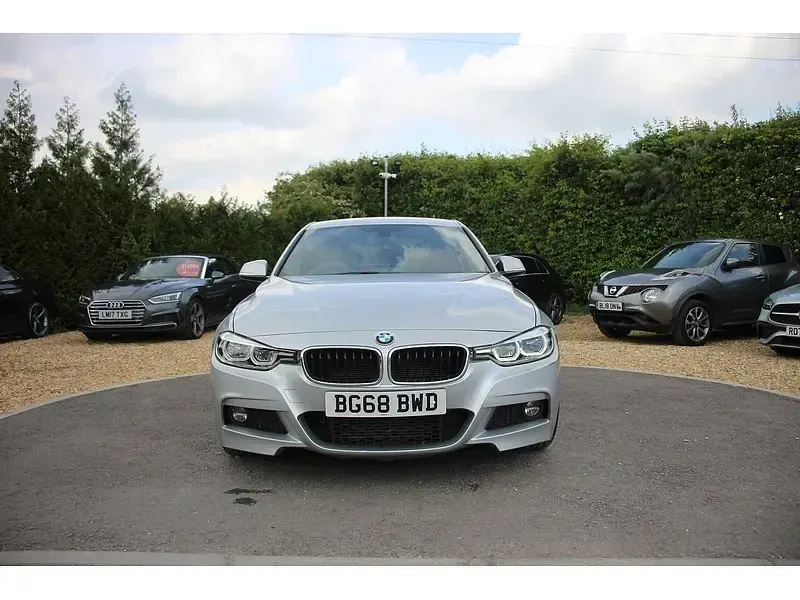 Usado BMW 320 M Sport 2018 Plateado Berlina