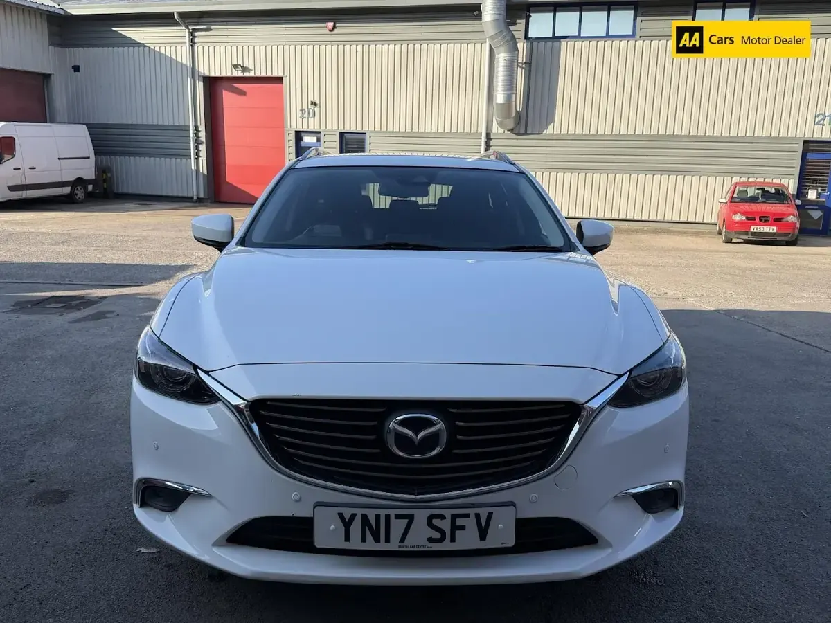 Used Mazda 6 Inclusive 175 HP (128 kW) 2017 White Estate