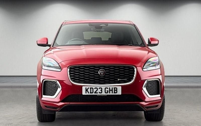 Usado Jaguar E-Pace R-Dynamic 309 HP (227 kW) 2022 Vermelho SUV