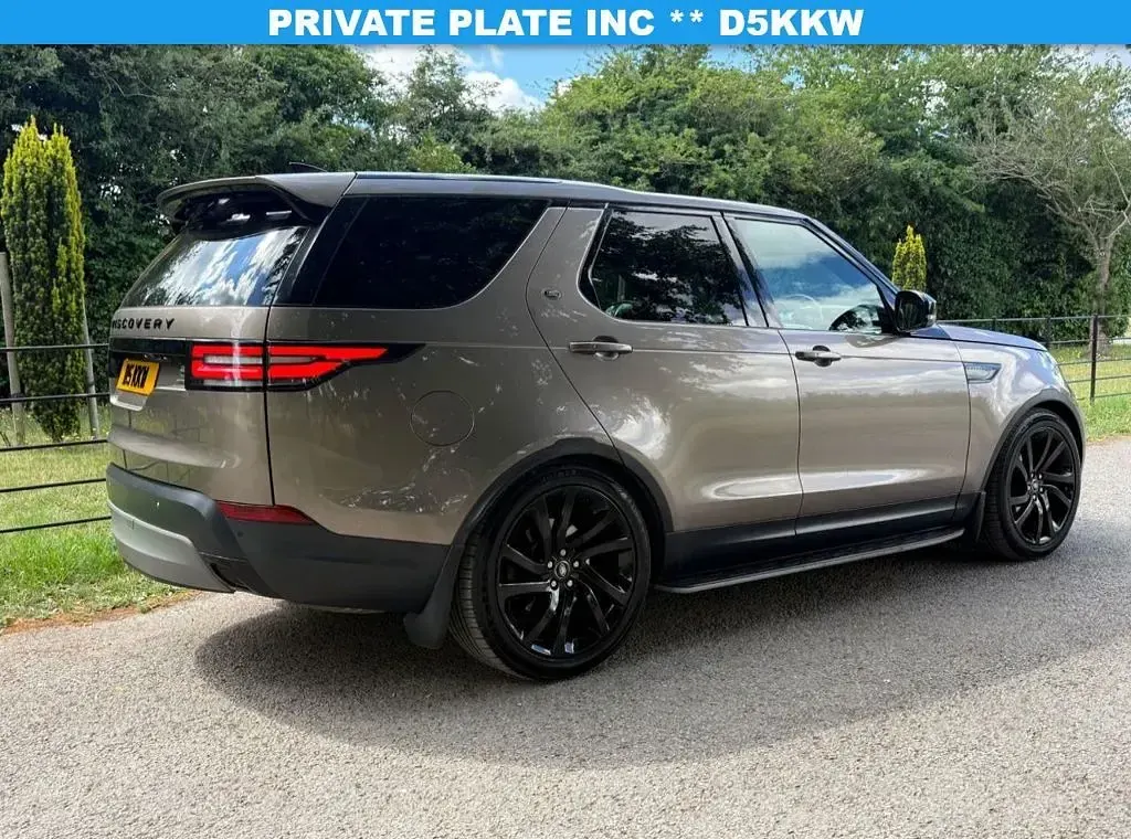 Used Land Rover Discovery HSE 258 HP (189 kW) 2017 Brown SUV