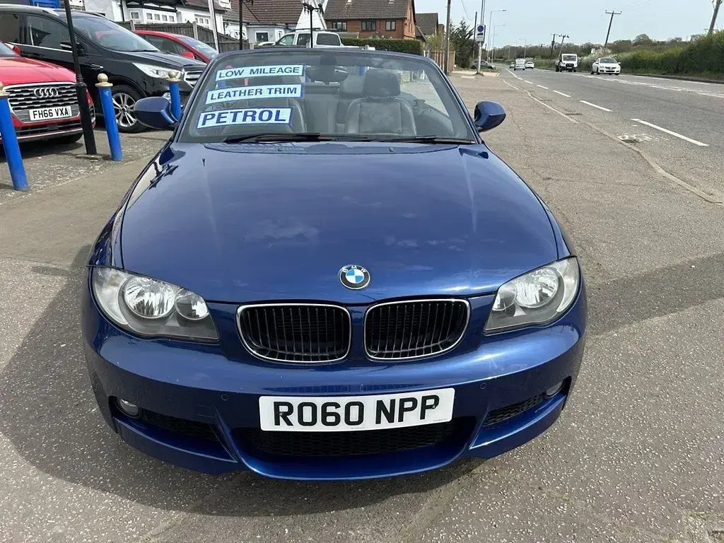 Usado BMW 118 Cabriolet M Sport 143 HP (105 kW) 2010 Azul Cabrios