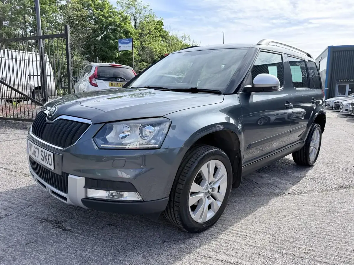 Używany Skoda Yeti Drive 110 KM (80 kW) 2017 Szary SUV
