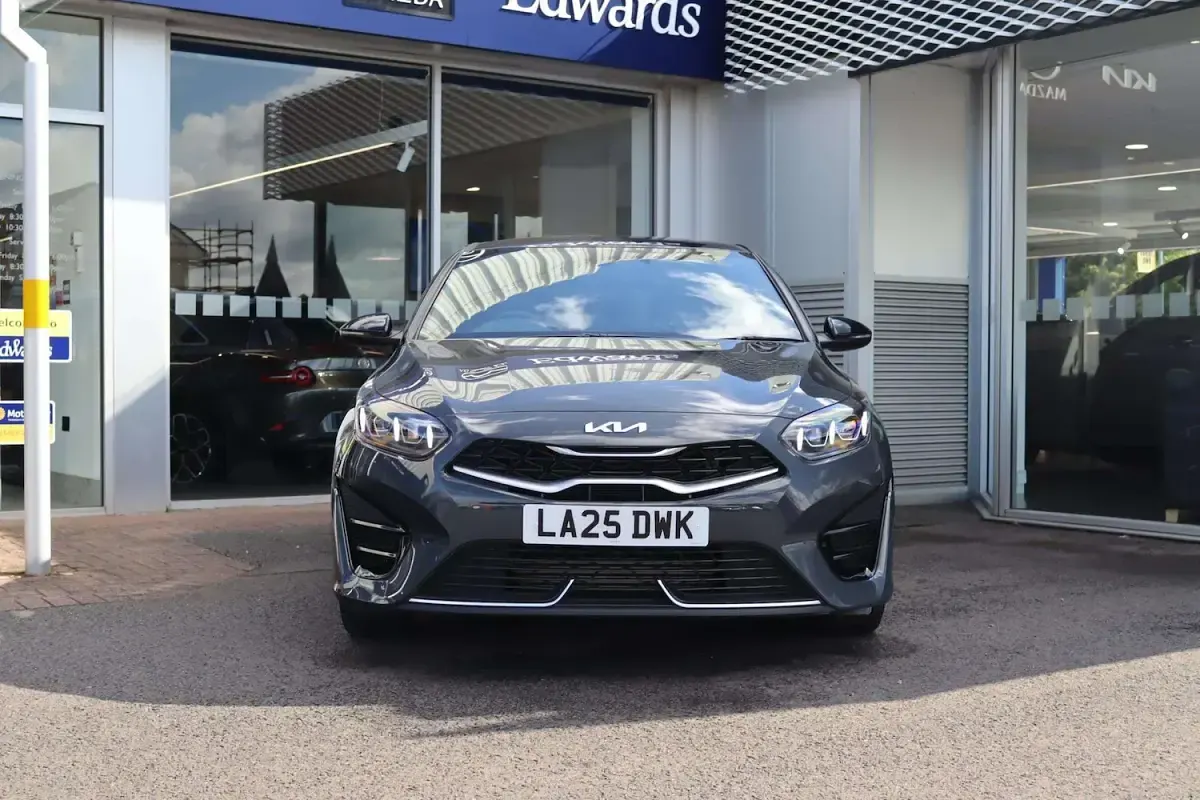 Used Kia Ceed GT-Line 138 HP (101 kW) 2025 Grey Hatchback