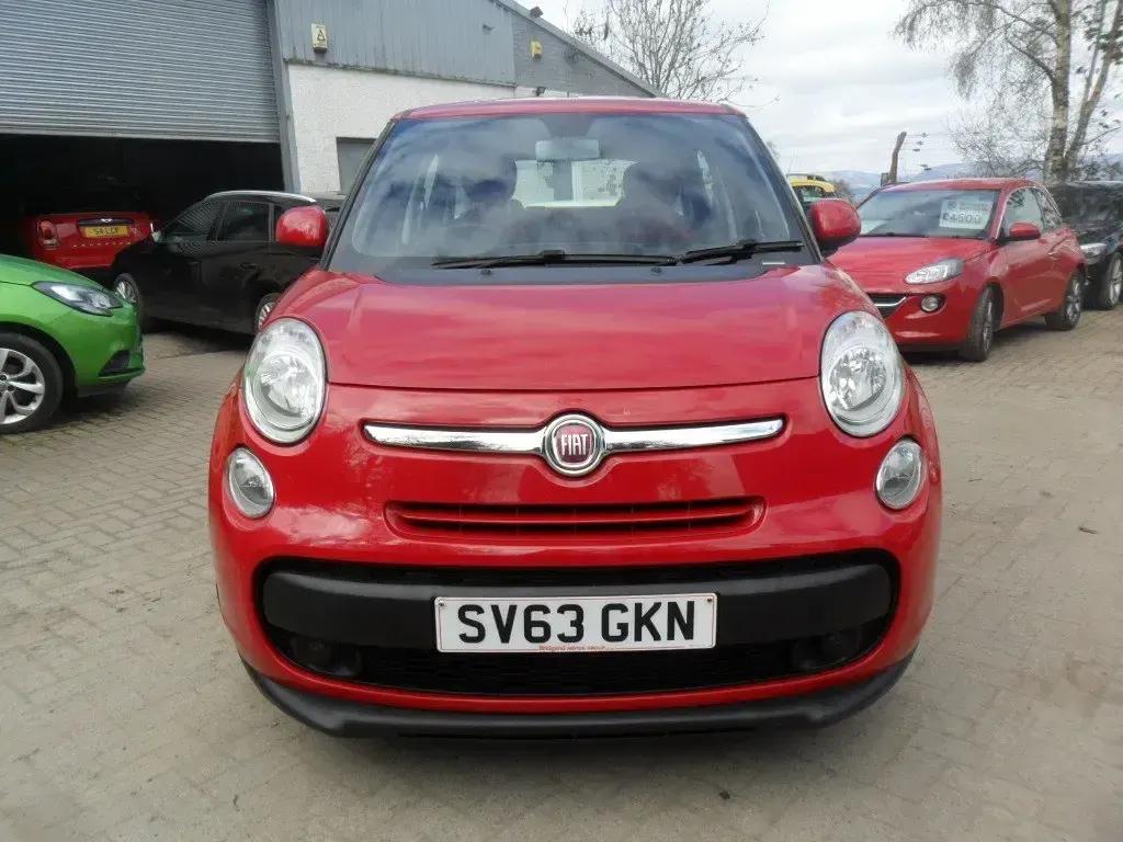 Używany Fiat 500L Pop Star 95 KM (69 kW) 2013 Czerwony Minivan