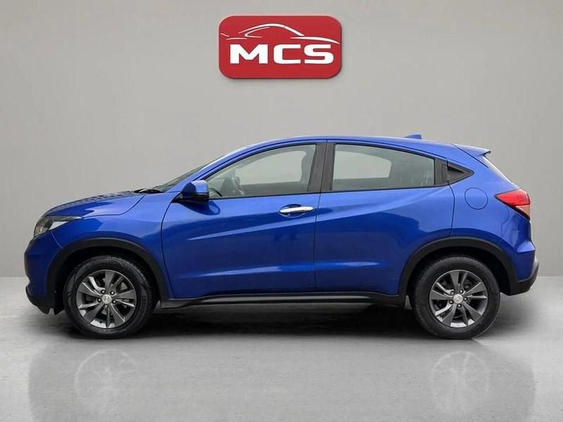 Used Honda HR-V S 130 HP (95 kW) 2016 Blue SUV
