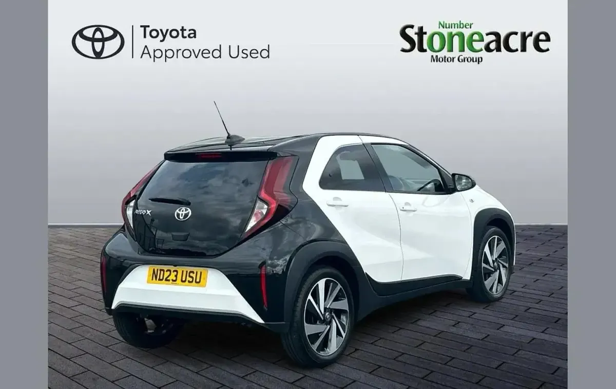 Used Toyota Aygo X 71 HP (52 kW) 2023 White SUV