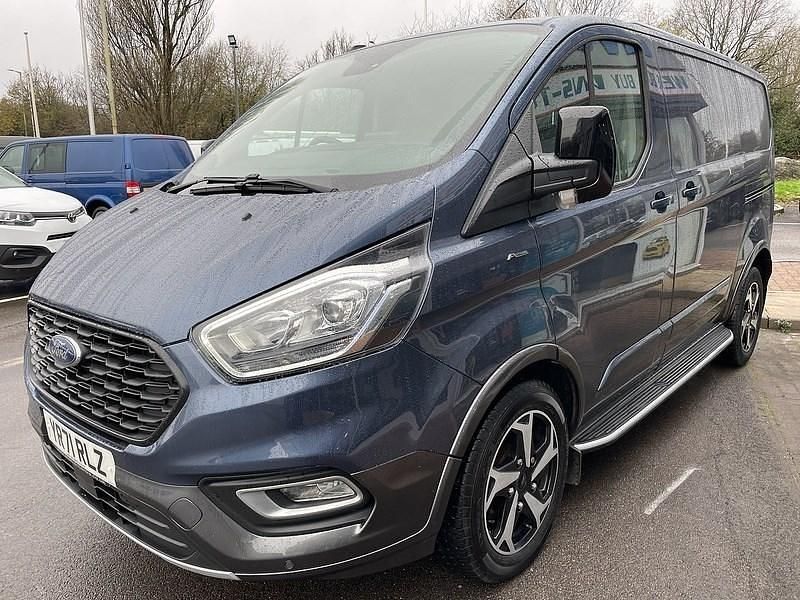 Used Ford Transit Custom Active 130 HP (95 kW) 2021 Blue Van
