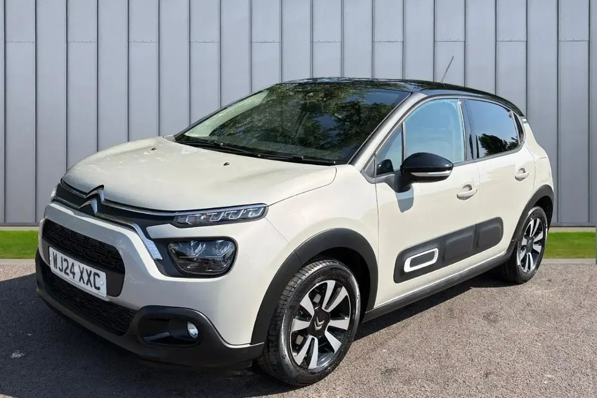 Used Citroën C3 PureTech 82 HP (60 kW) 2024 Grey Hatchback