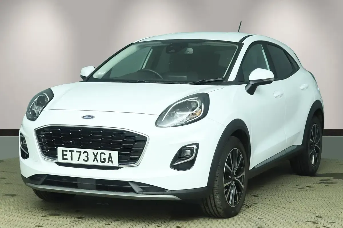Used Ford Puma Titanium 125 HP (91 kW) 2023 White SUV