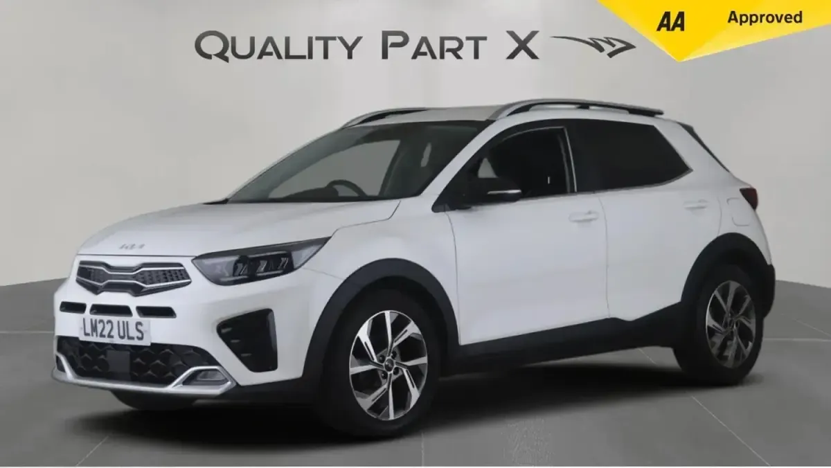 Usado Kia Stonic GT-Line 118 CV (86 kW) 2022 Blanco SUV