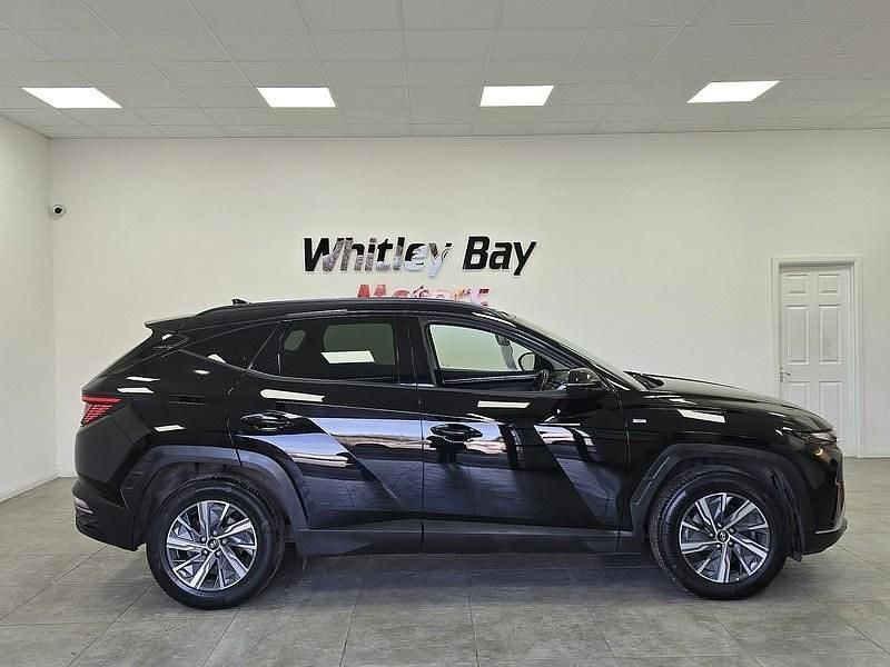 Used Hyundai Tucson SE 180 HP (132 kW) 2022 Black SUV