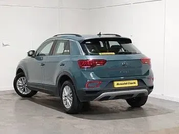 Used VW T-Roc Life 150 HP (110 kW) 2022 Blue SUV